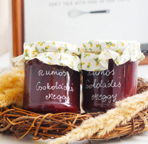 Rumos-csokoládés meggy lekvár - 200 g