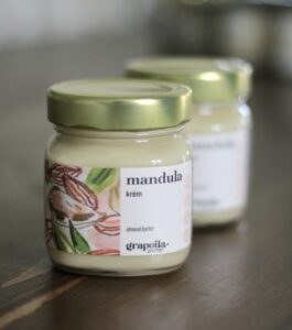 Grapoila mandulakrém