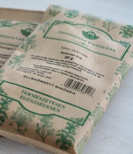 Herbária fehér akácvirág